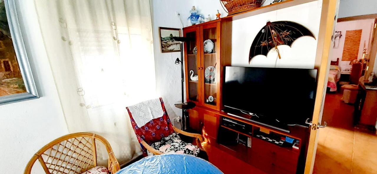 Charming House In Illar With Mountain View And Balcony Villa Bagian luar foto