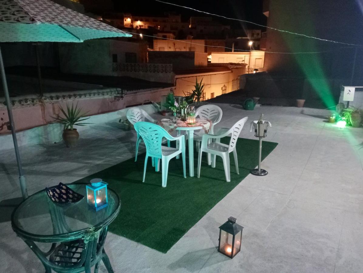Charming House In Illar With Mountain View And Balcony Villa Bagian luar foto